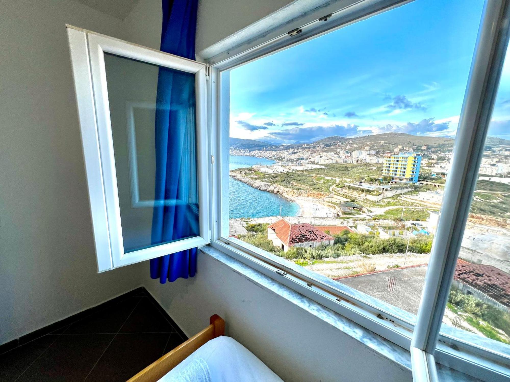 Redi'S Seaview Apartments ساراندا المظهر الخارجي الصورة